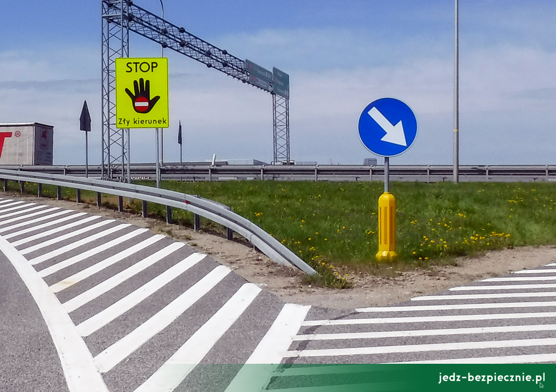 Polskie drogi - montaż tablic STOP - zły kierunek na drogach szybkiego ruchu
